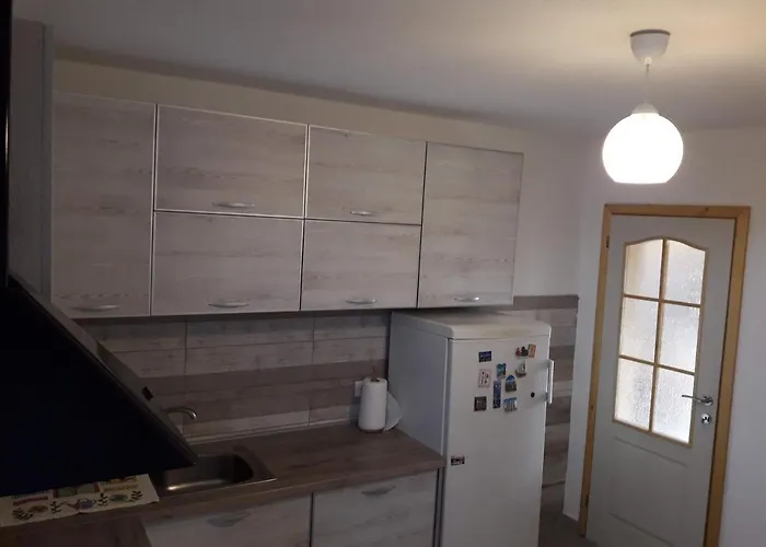 Airport ポドゴリツァ