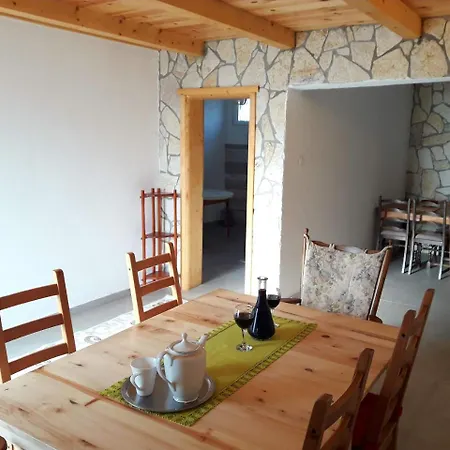 Appartement Airport - Rural Household Stijepovic *