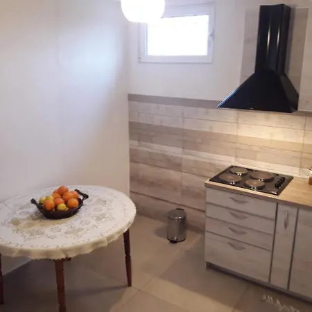 Airport Apartment